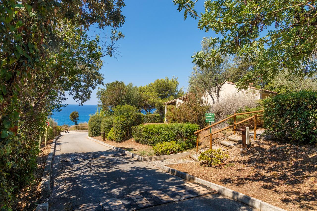 Touring Club Italiano - Marina Di Camerota Esterno foto