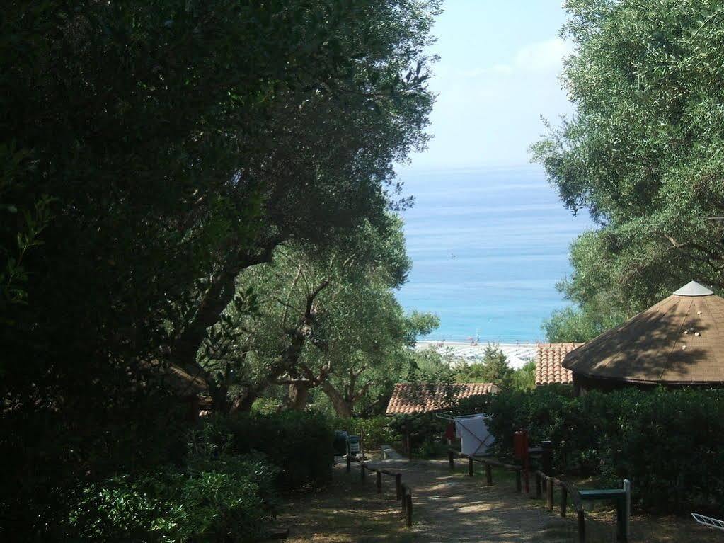 Touring Club Italiano - Marina Di Camerota Esterno foto